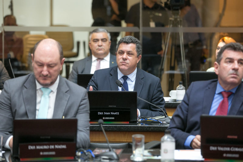 “Se mantivermos o veto, vamos nos transformar num puxadinho do governo”, disse Ivan Naatz – Foto: Rodolfo Esp&iacute;nola / Ag&ecirc;ncia AL/ND