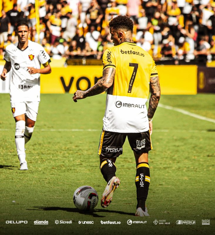 Crici&uacute;ma e Sport empataram em disputa pela S&eacute;rie B do Brasileir&atilde;o – Foto: Reprodu&ccedil;&atilde;o/Internet