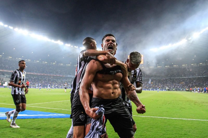 Jogadores do Atlético-MG comemoram título em BH