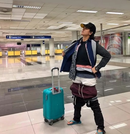 Passageira usa 2,5 kilos de roupa para n&atilde;o pagar taxa de bagagem – Foto: Reprodu&ccedil;&atilde;o/Internet/ND