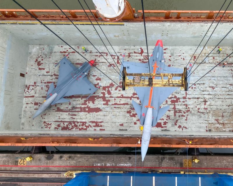 2 navios desembarcaram em Navegantes na tarde de sexta-feira – Foto: Divulga&ccedil;&atilde;o/SAAB Brasil/ND