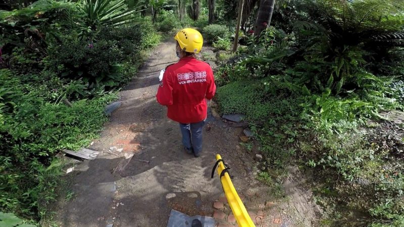 Quando os bombeiros chegaram, o homem já estava morto &#8211; Foto: Divulgação/BVPG/ND