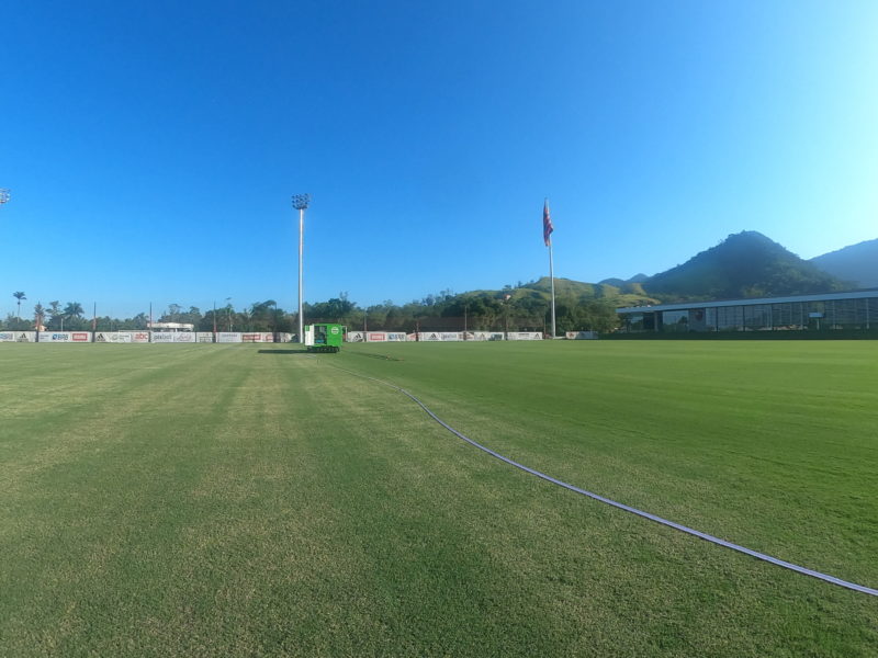 Novos gramados do CT do Ninho do Urubu s&atilde;o h&iacute;bridos&nbsp; – Foto: Divulga&ccedil;&atilde;o/Prana/ND