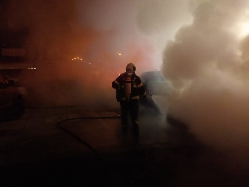 Bombeiros foram acionados e contiveram as chamas – Foto: CBMSC/Divulga&ccedil;&atilde;o/ND