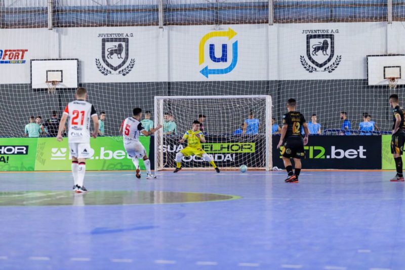 JEC Futsal derrotou o Marechal na estreia da competi&ccedil;&atilde;o – Foto: @joao.vitorfotografia/Divulga&ccedil;&atilde;o/ND