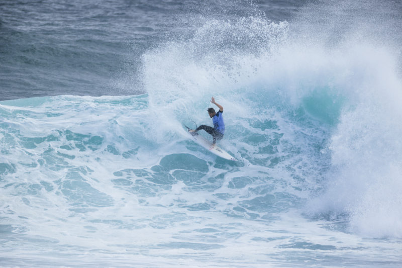 João Chianca, o Chumbinho foi um dos destaques do dia no Margaret River Pro e ainda busca uma vaga na elite na na próxima fase na Austrália &#8211; Photo by Aaron Hughes/World Surf League