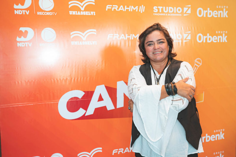 Elis Cardoso &eacute; a terceira finalista do Canta+ – Foto: Jos&eacute; Somensi Fotografia/ND