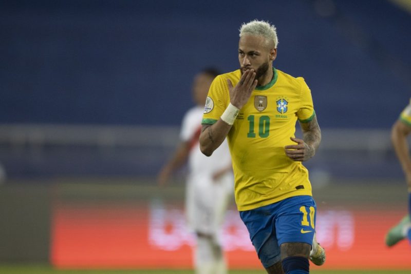 Ano de 2021 de Neymar não foi dos melhores. Uma lesão no tornozelo após entrada violenta de um adversário, ainda em dezembro de 2020, o tirou dos gramados por quase um mês &#8211; Foto: Lucas Figueiredo/CBF/ND