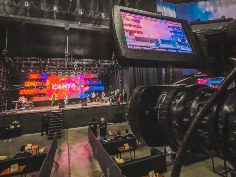 Bastidores da final do Canta+ no &uacute;ltimo s&aacute;bado – Foto: Luis Gustavo Debiasi/ND