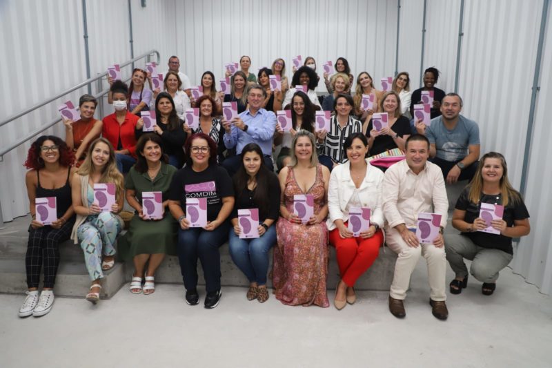 Diferentes grupos, dentro do universo de mulheres, foram lembrados pelo Plano – Foto: Marcos Albuquerque/PMF/Divulga&ccedil;&atilde;o/ND