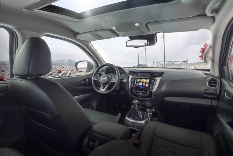 Nova Nissan Frontier &eacute; a &uacute;nica do segmento a ter teto solar e 27 porta-objetos – Foto: Divulga&ccedil;&atilde;o/ND