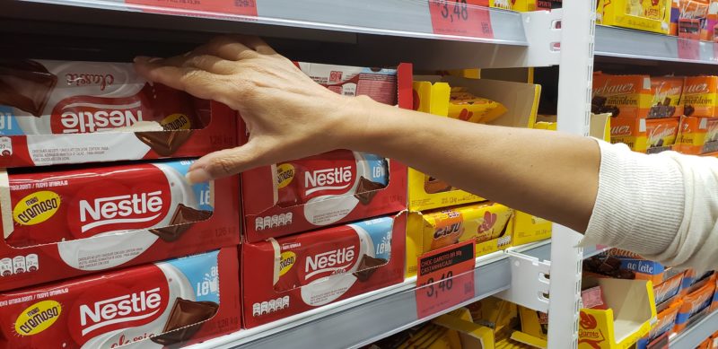 Caixa de bombom pode ter varia&ccedil;&atilde;o de 50% entre supermercados – Foto: Divulga&ccedil;&atilde;o/SECOM Itaja&iacute;/ND