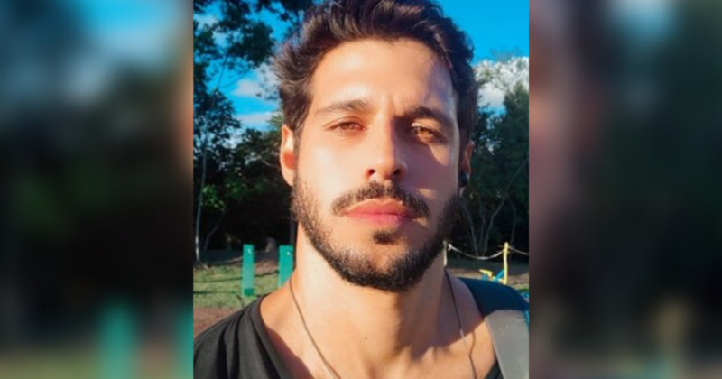 Rodrigo sofreu um acidente de carro na madrugada de quinta-feira e teve traumatismo craniano, al&eacute;m de duas fraturas expostas na perna – Foto: Rodrigo Mussi/Arquivo Pessoal/Divulga&ccedil;&atilde;o