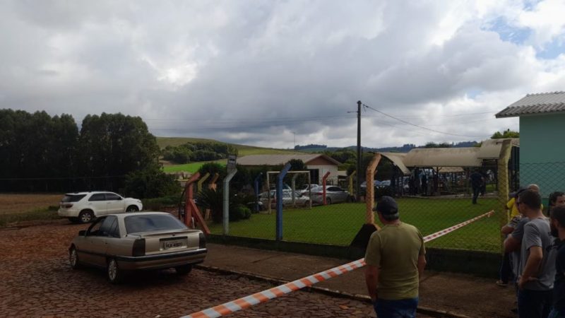 Fam&iacute;lia aparece morta no RS ap&oacute;s sangue escorrer em parede &mdash; Foto: Jonas Santos/Divulga&ccedil;&atilde;o/ND