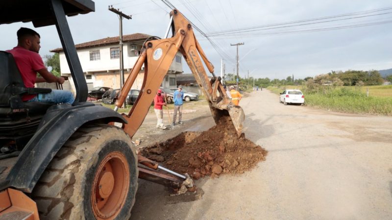 asfalto em ruas de joinville
