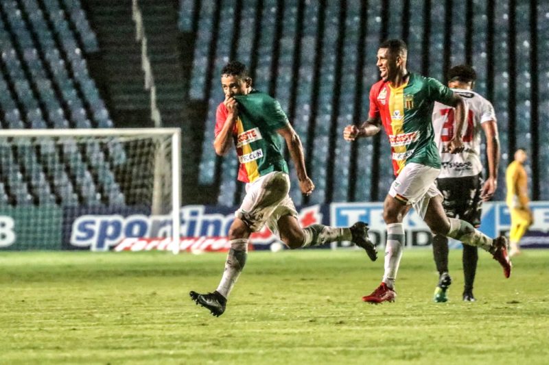 Brusque perdeu para time maranhense