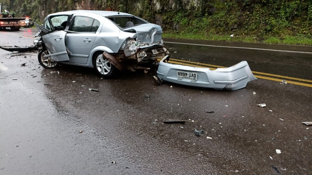 Acidente aconteceu no in&iacute;cio da manh&atilde; desta sexta-feira – Foto: Cleiton Ferrasso/WH/ND