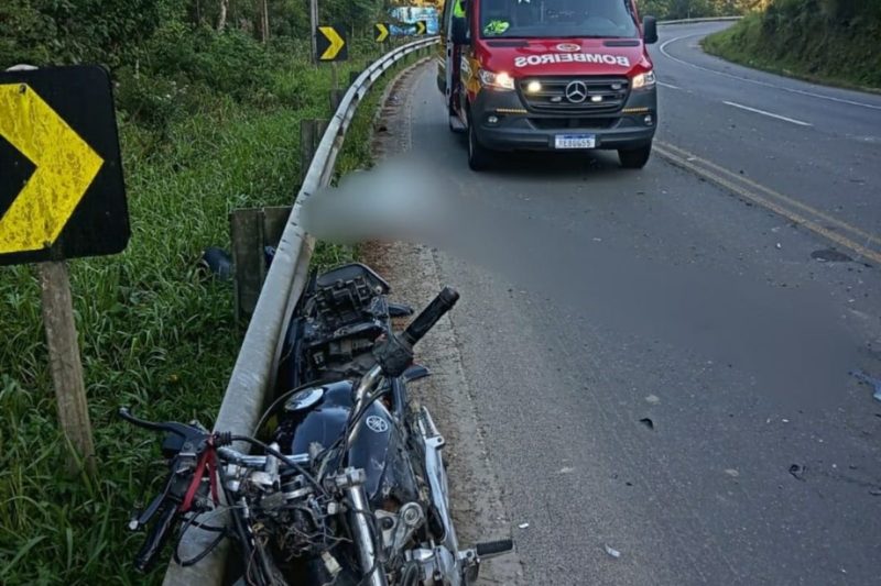 Motociclista morreu no local do acidente – Foto: CBM/Divulga&ccedil;&atilde;o