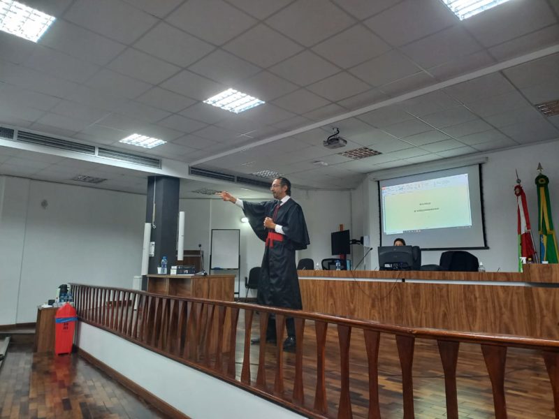 Dois homens foram condenados