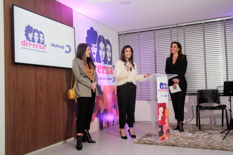 As l&iacute;deres da Diversa+, as jornalistas Beatriz Carrasco e Andreza de Oliveira – Foto: Leo Munhoz/ND
