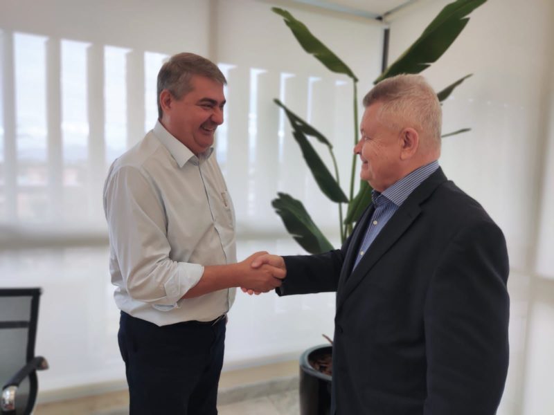 Lunelli com o ex-prefeito de Joinville, Udo Deeke – Foto: Arquivo