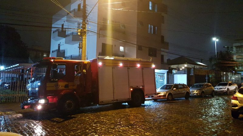Incidente ocorreu em apartamento em Lages &#8211; Foto: CBMSC/Divulgação/ND