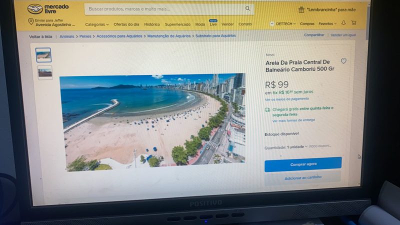 An&uacute;ncio de areia da praia Central de Balne&aacute;rio Cambori&uacute; no Mercado Livre repercute na internet – Foto: Reprodu&ccedil;&atilde;o/Internet