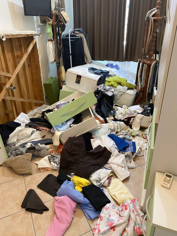 Assaltantes perguntavam a todo momento onde estavam os d&oacute;lares – Foto: Reprodu&ccedil;&atilde;o/ND