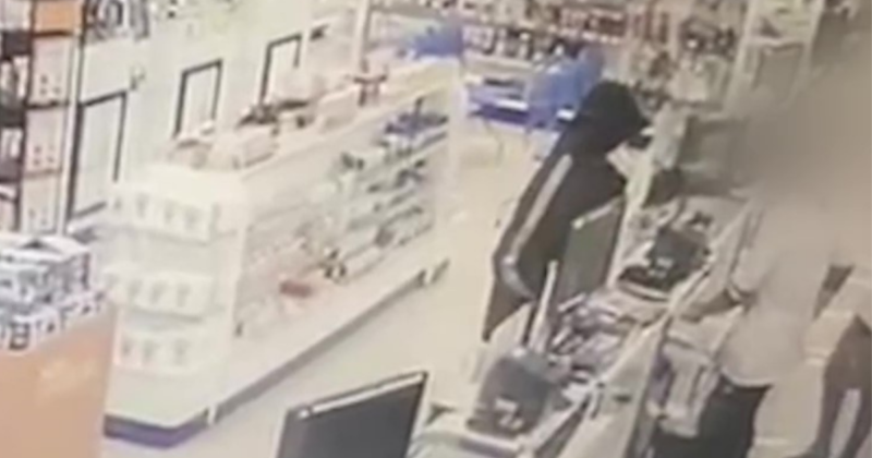 Ladr&atilde;o usa chave de boca para assaltar farm&aacute;cia e acaba preso em Itaja&iacute; – Foto: Reprodu&ccedil;&atilde;o/ND