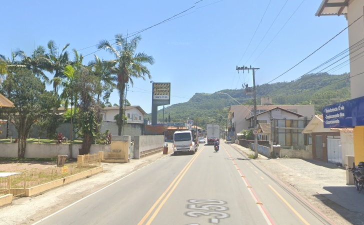 Suspeito tomou banho na casa antes de assaltar o dono do im&oacute;vel – Foto: Reprodu&ccedil;&atilde;o/Google Maps/ND