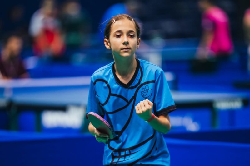 Isabela n&atilde;o gostava de t&ecirc;nis e hoje &eacute; apaixonada pelo esporte – Foto: Divulga&ccedil;&atilde;o/Atemepre/ND