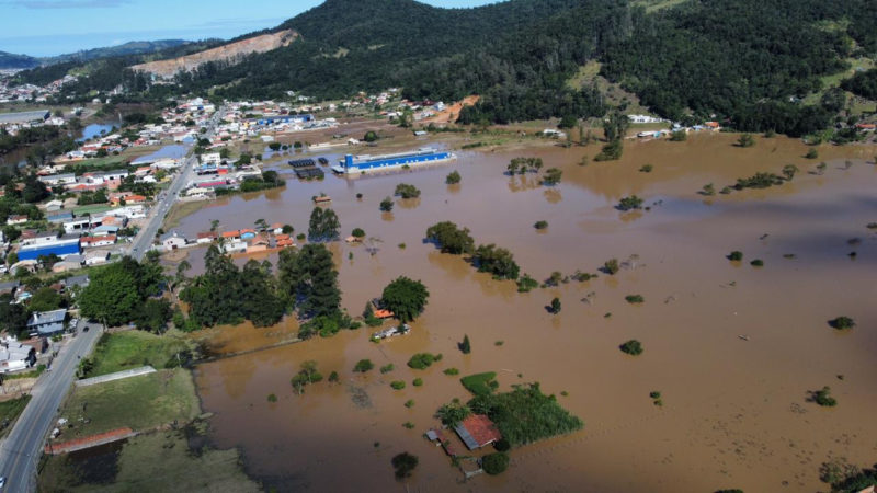 A cidade de Tubarão foi uma das que mais sofreu com a inundações 