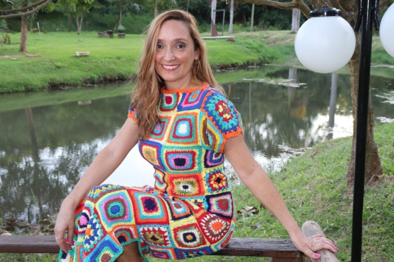 A escritora vai realizar uma oficina de autobiografia, em Florian&oacute;polis – Foto: Dani de Brito/Reprodu&ccedil;&atilde;o/ND