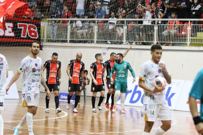 JEC Futsal recebe o Carlos Barbosa na noite desta segunda-feira (20), no Centreventos Cau Hansen – Foto: Juliano Schmidt/JEC Futsal/Divulga&ccedil;&atilde;o/ND