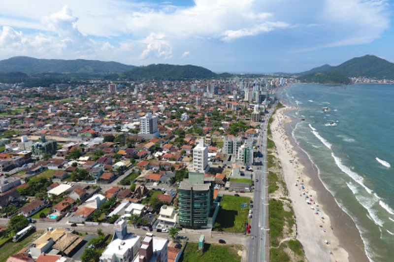 Administração pública vai distribuir revista com ações anuais – Foto: Divulgação/Prefeitura de Navegantes