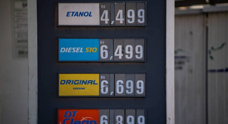 Preço dos combustíveis &#8211; Foto: Edu Garcia/R7