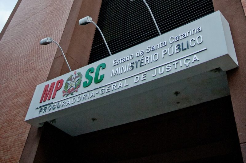 O MPSC transformou em Inquérito Civil a investigação da dívida dos comerciantes do Mercado &#8211; Foto: Daniel Queiroz/Arquivo/ND