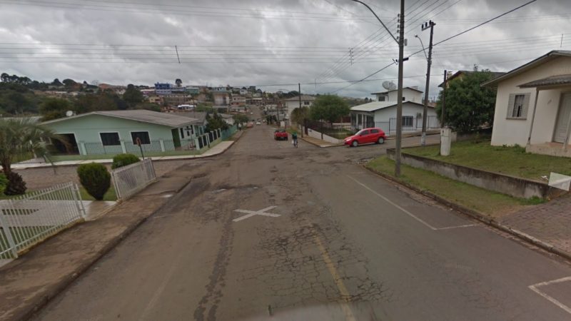 Agressões ocorreram na casa da vítima em Campos Novos. &#8211; Foto: Google Street View/Reprodução/ND