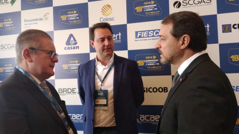 Ranolfo Vieira J&uacute;nior, governador do Rio Grande do Sul, Ratinho J&uacute;nior, governador do Paran&aacute;, e Carlos Mois&eacute;s, governador de Santa Catarina – Foto: N&iacute;colas Hor&aacute;cio/ND