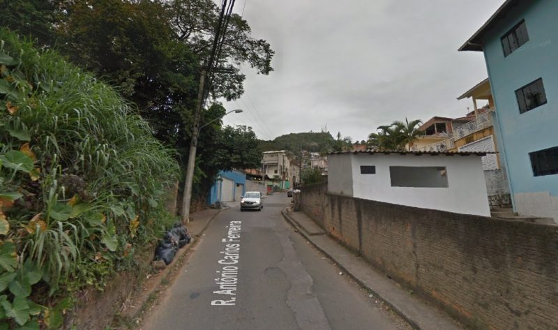Homem foi morto na rua Ant&ocirc;nio Carlos Ferreira, no bairro Agron&ocirc;mica – Foto: Google Street View/Reprodu&ccedil;&atilde;o/ND
