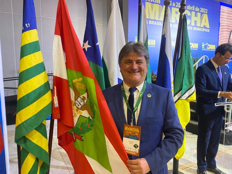O prefeito de Orleans e presidente da Fecam, assumiu a condi&ccedil;&atilde;o de porta-voz dos prefeitos do MDB para defender alian&ccedil;a com Carlos Mois&eacute;s. – Foto: Divulga&ccedil;&atilde;o