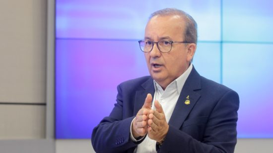 “Não vou privatizar Celesc e Casan”, diz pré-candidato Jorginho Mello