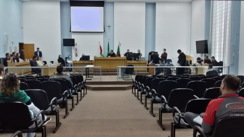 J&uacute;ri de cartomante e marido, que tentaram matar empres&aacute;ria em SC, deve durar 2 dias – Foto: TJSC/ND