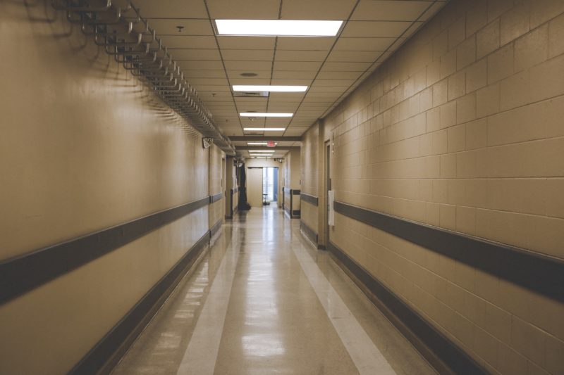 Novas internações foram suspensas em hospital que registrou casos de bactéria multirresistente – Foto: Unsplash/Banco de Imagens/ND