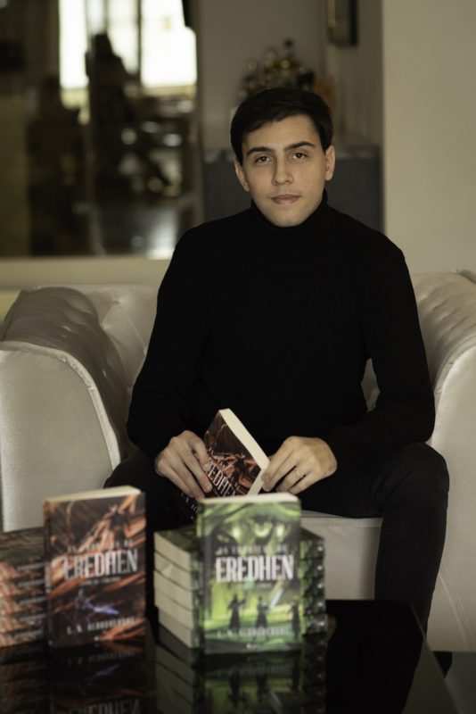 Dois &uacute;ltimos volumes de &ldquo;As Cr&ocirc;nicas de Eredhen&rdquo; foram finalizados durante a pandemia – Foto: Rudi Bodanese/Divulga&ccedil;&atilde;o/ND