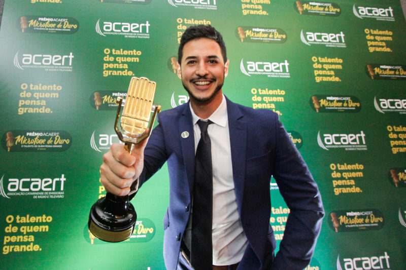 Lucas Leal venceu o prêmio pela apresentação do Giro ND+ – Foto: Leo Munhoz/ND