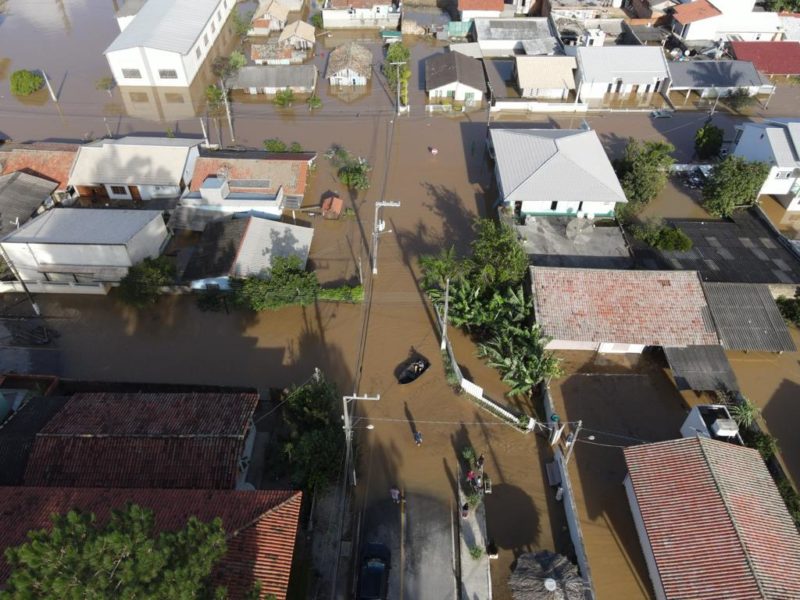 Algumas localidades em Tubar&atilde;o foram tomadas pela &aacute;gua – Foto: Lucas Matiola/Divulga&ccedil;&atilde;o/ND