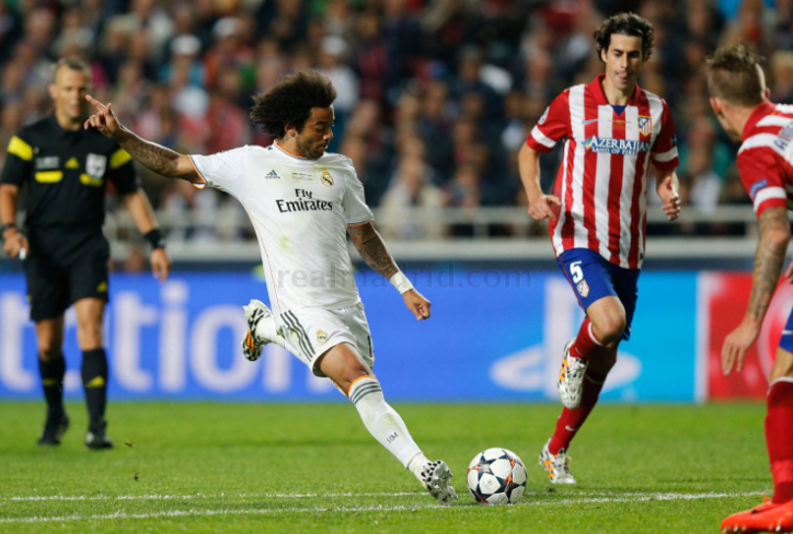 Marcelo chuta para fechar o placar contra o Atl&eacute;tico de Madrid – Foto: Real Madrid/Divulga&ccedil;&atilde;o