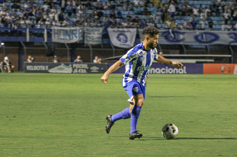 Morato est&aacute; de volta ap&oacute;s cumprir suspens&atilde;o por conta de expuls&atilde;o – Foto: Frederico Tadeu/Ava&iacute;/ND