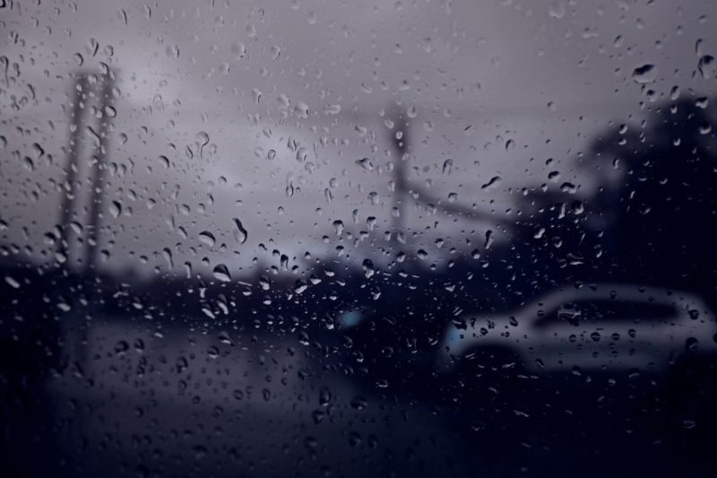 Quinta-feira (23) ser&aacute; marcada por temporais e risco de ocorr&ecirc;ncias – Foto: Unsplash/ND